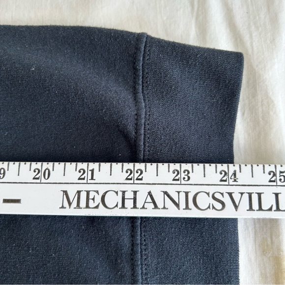 Harry Potter Hogwart's Hooded Pullover Sweatshirt - Picture 13 of 13